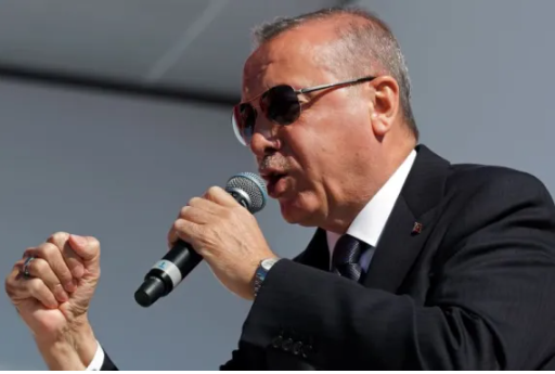 عبر كاريكاتير "قبيح".. الرئاسة التركية تنتقد إساءة "شارلي إيبدو" الفرنسية لأردوغان