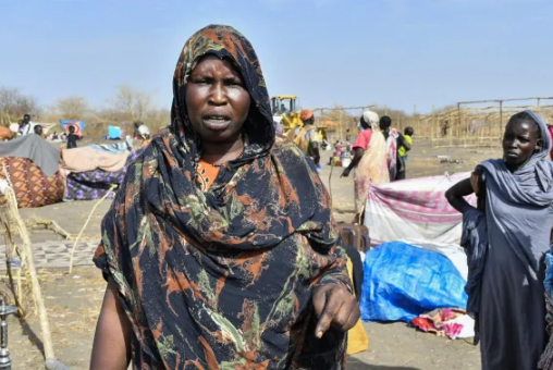 الحرب الأهلية طردتهم من ديارهم وأعادتهم إليها.. قصص حزينة لسودانيين جنوبيين فروا من القتال بالخرطوم